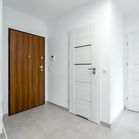 Chill Marywilska Apartamento *