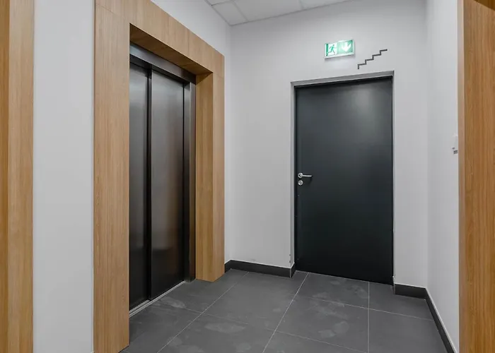 Chill Marywilska 아파트